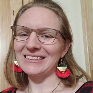 Meet your Posher, Kim